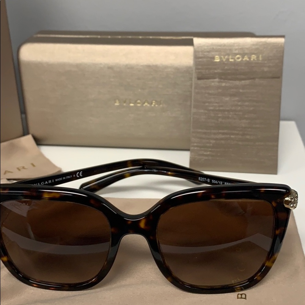 BVULGARI women’s sunglasses - Picture 10 of 12